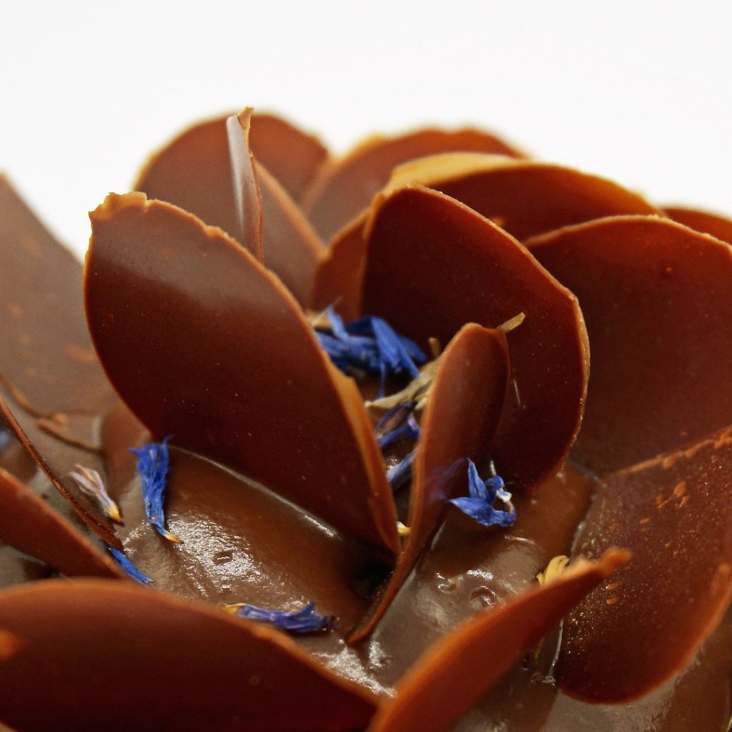 Fleur de Cassis par Pierre Hermé et La Maison du Chocolat