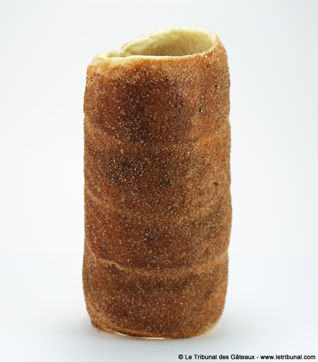 Chimney Cake au Sucre et à la Cannelle par Alma