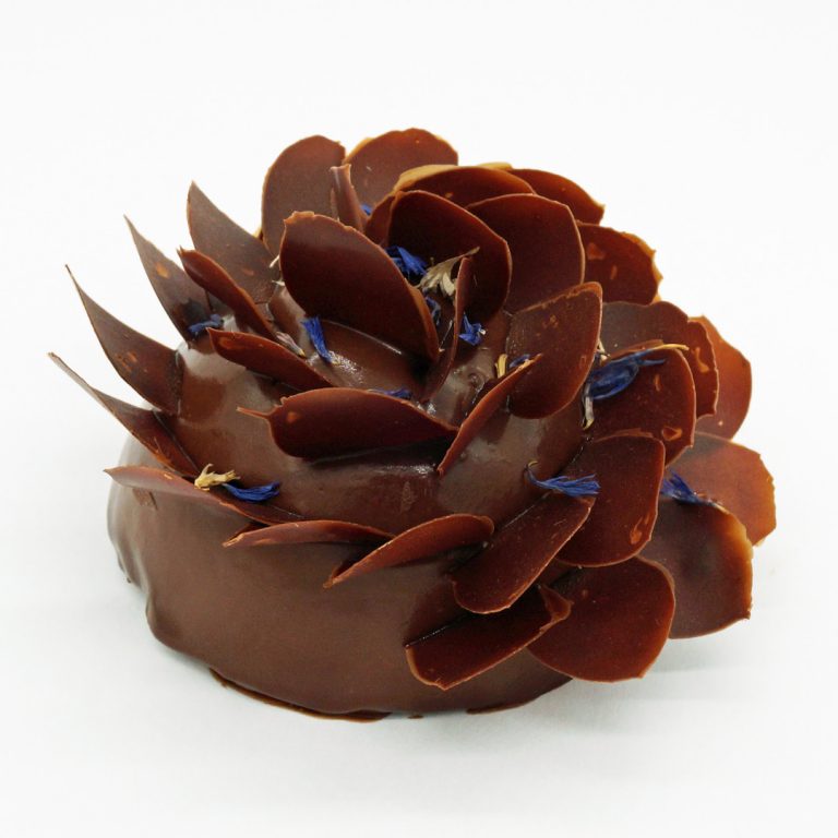 Fleur de Cassis par Pierre Hermé et La Maison du Chocolat