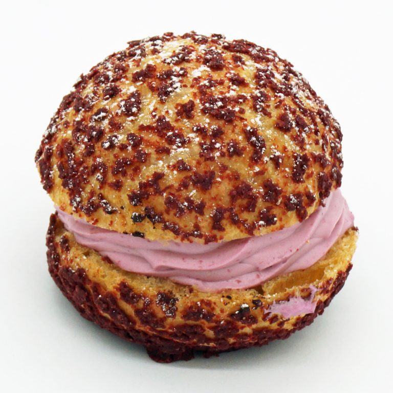 Chou aux Fruits Rouges par Broken Biscuits