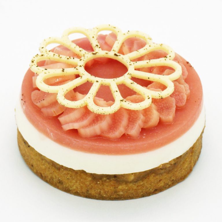 Tarte Rhubarbe et Amande par Butterfly Le Crillon