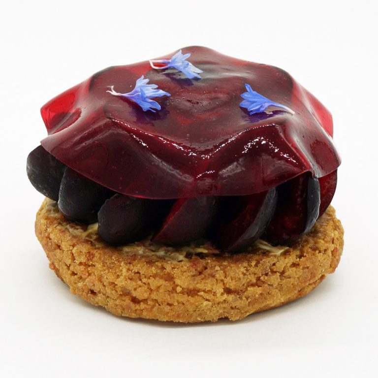 Paris-Brest Cerise Pistache Hibiscus par Le Mandarin Oriental